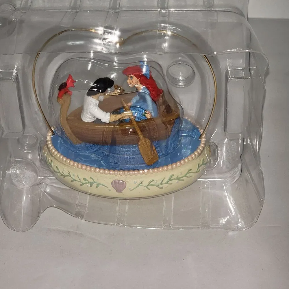 Hallmark **product description